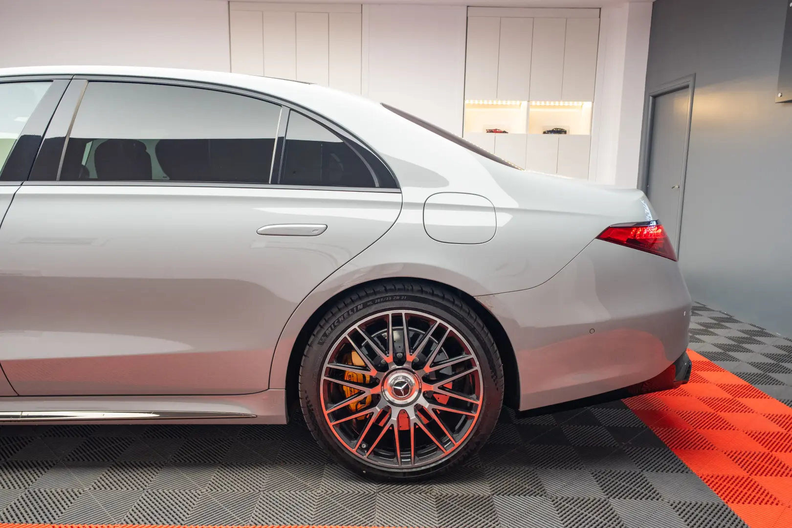 Mercedes Benz S63 Edition 1