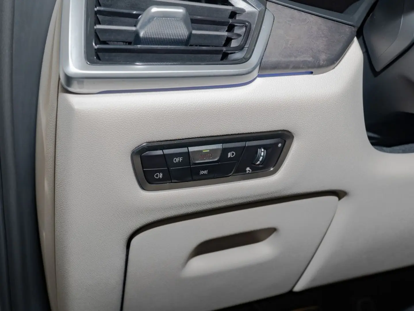 X6 xDrive 30d M-Sport PANO AHK HUD 360° LASER