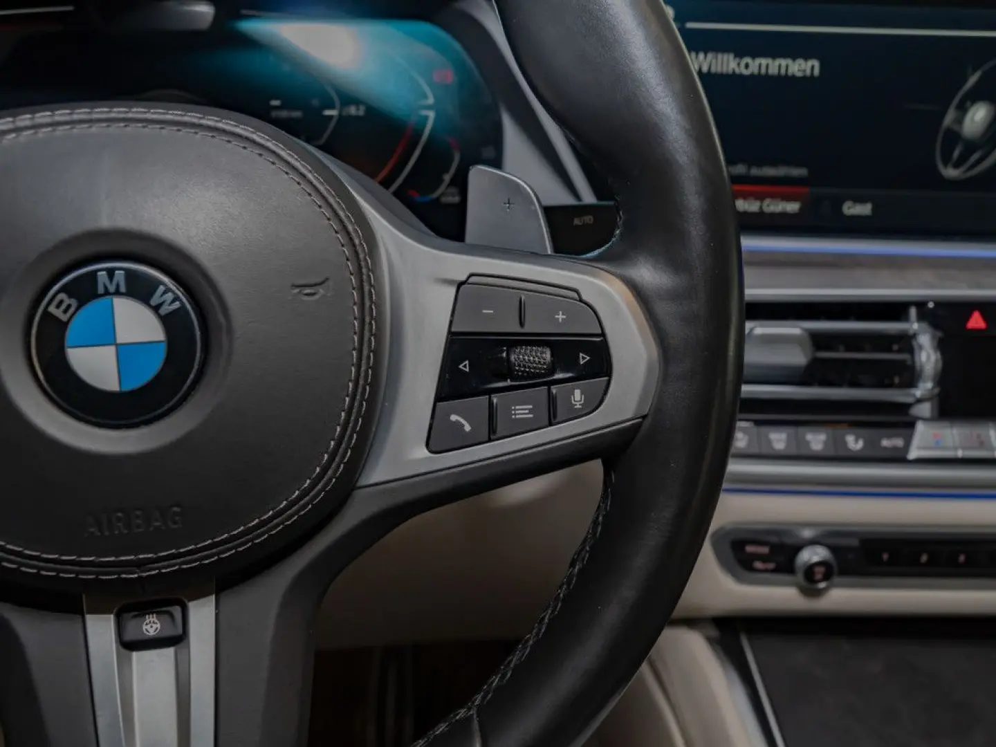 X6 xDrive 30d M-Sport PANO AHK HUD 360° LASER