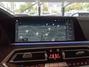 X6 xDrive 30d M-Sport PANO AHK HUD 360° LASER