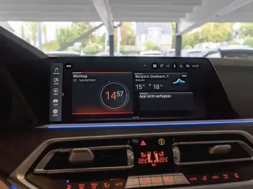 X6 xDrive 30d M-Sport PANO AHK HUD 360° LASER