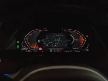 X6 xDrive 30d M-Sport PANO AHK HUD 360° LASER