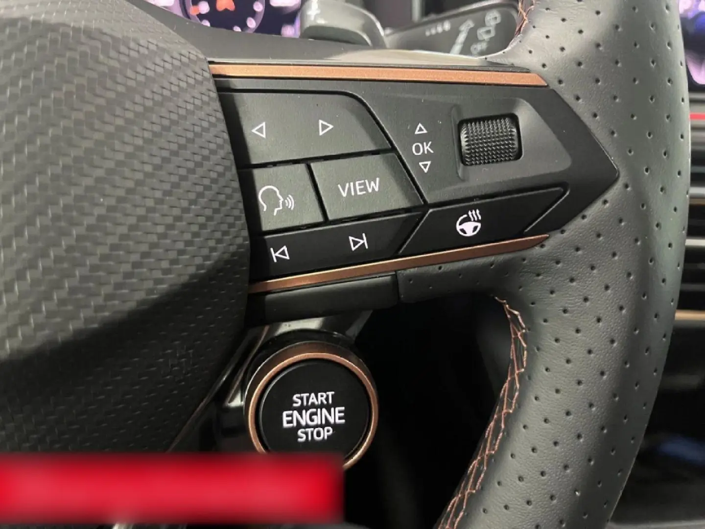 Formentor 2.0 TSI 4Drive VZ AKRA VIRTUAL COCKPIT
