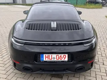 Porsche 992 Targa 4 GTS -