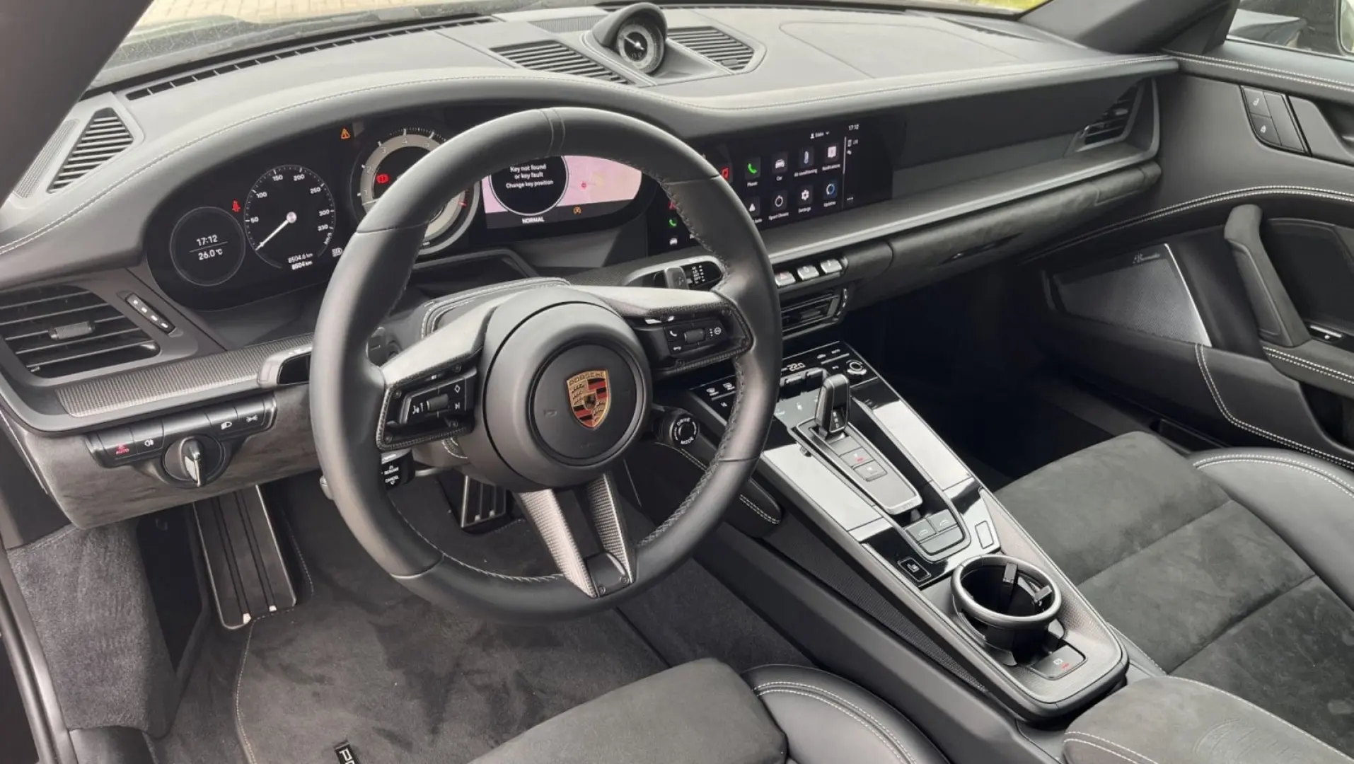 Porsche 992 Targa 4 GTS -