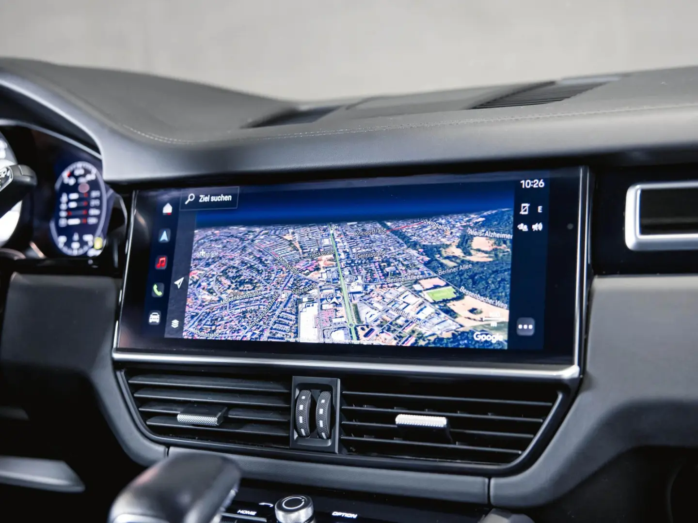 Porsche Cayenne GTS Panorama BOSE