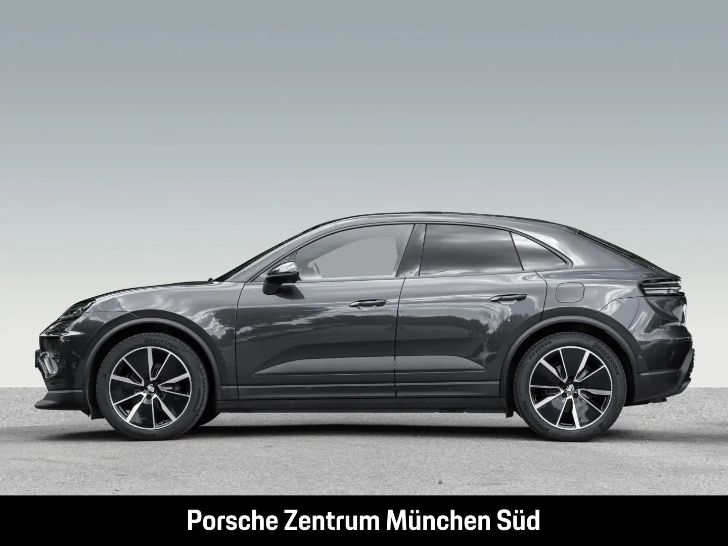 Porsche Macan 4 Surround-View InnoDrive Panorama