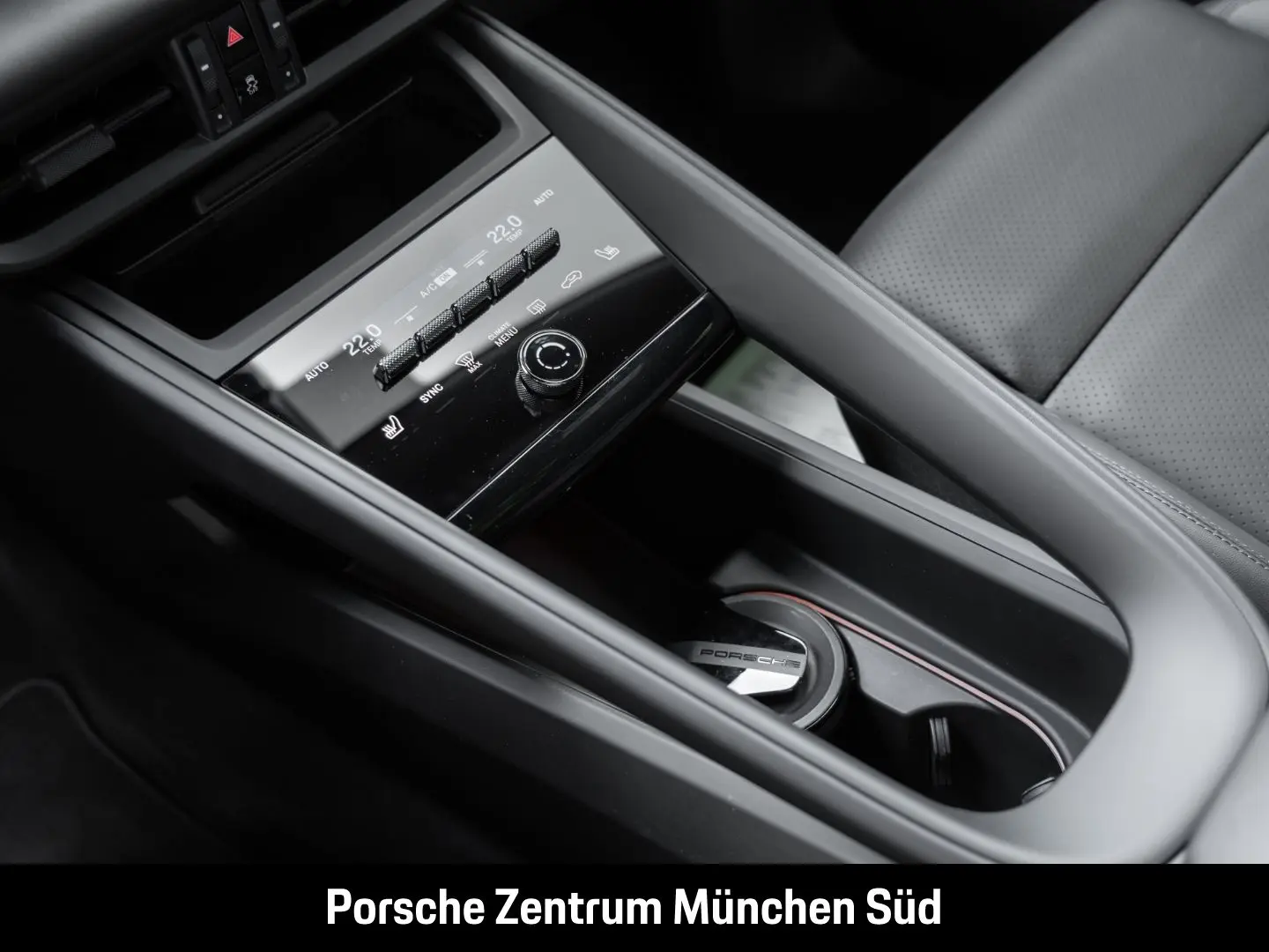 Porsche Macan 4 Surround-View InnoDrive Panorama