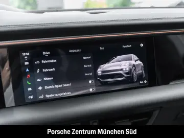 Porsche Macan 4 Surround-View InnoDrive Panorama