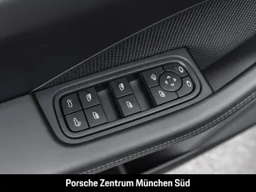 Porsche Macan 4 Surround-View InnoDrive Panorama