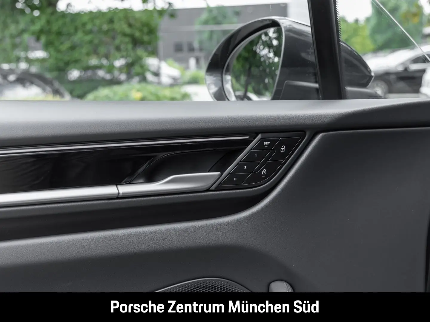 Porsche Macan 4 Surround-View InnoDrive Panorama
