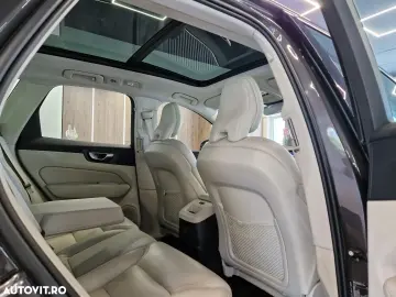 Volvo XC 60 T6 AWD Recharge Geartronic Inscription