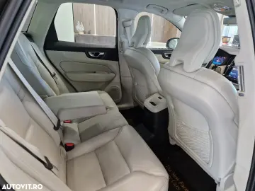 Volvo XC 60 T6 AWD Recharge Geartronic Inscription
