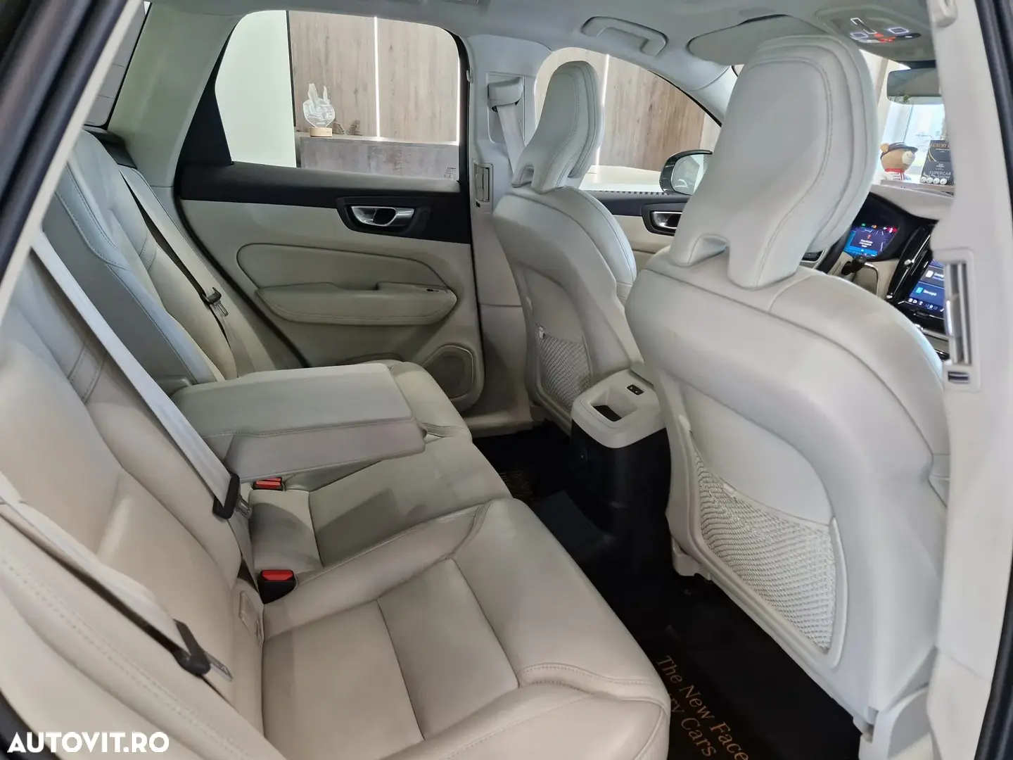 Volvo XC 60 T6 AWD Recharge Geartronic Inscription