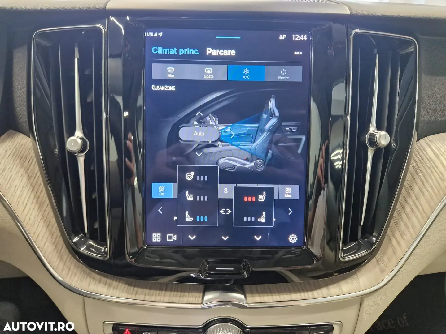 Volvo XC 60 T6 AWD Recharge Geartronic Inscription