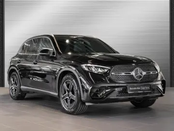 GLC 200 4M   AMG SPUR PANO AHK KAMERA PDC SHZ