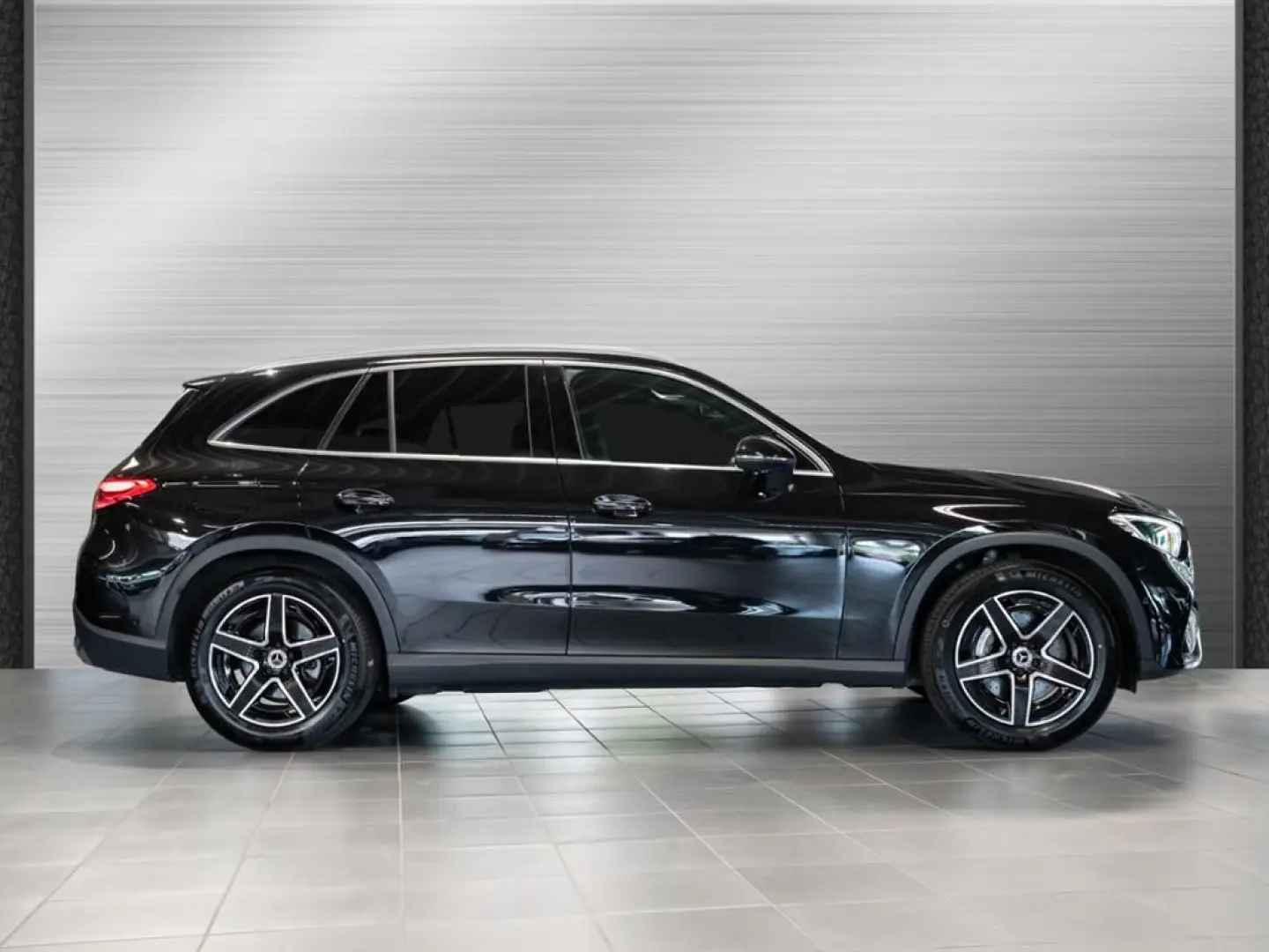 GLC 200 4M , AMG SPUR PANO AHK KAMERA PDC SHZ