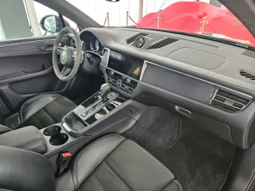 Porsche Macan GTS */Pano/ACC/BOSE*