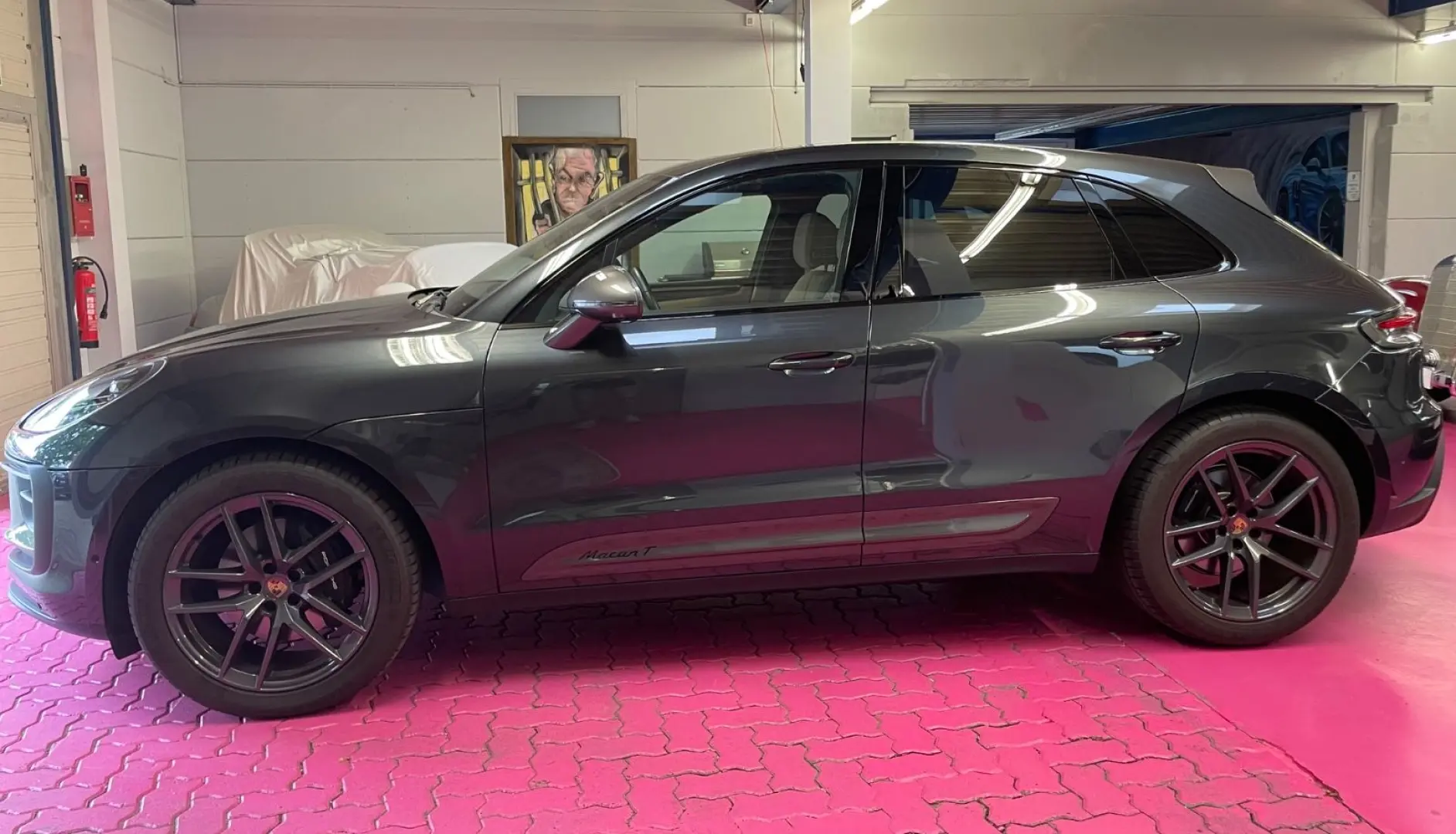 Porsche Macan T, Porsche Approved
