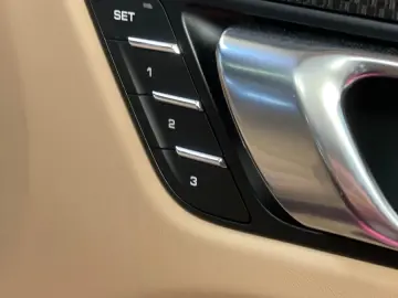 Porsche Macan T, Porsche Approved