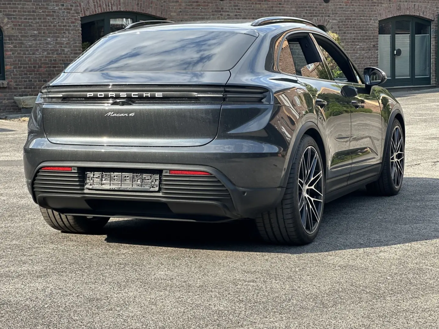 Porsche Macan 4 INNODRIVE*22 ZOLL SPORT*PANORAMA*