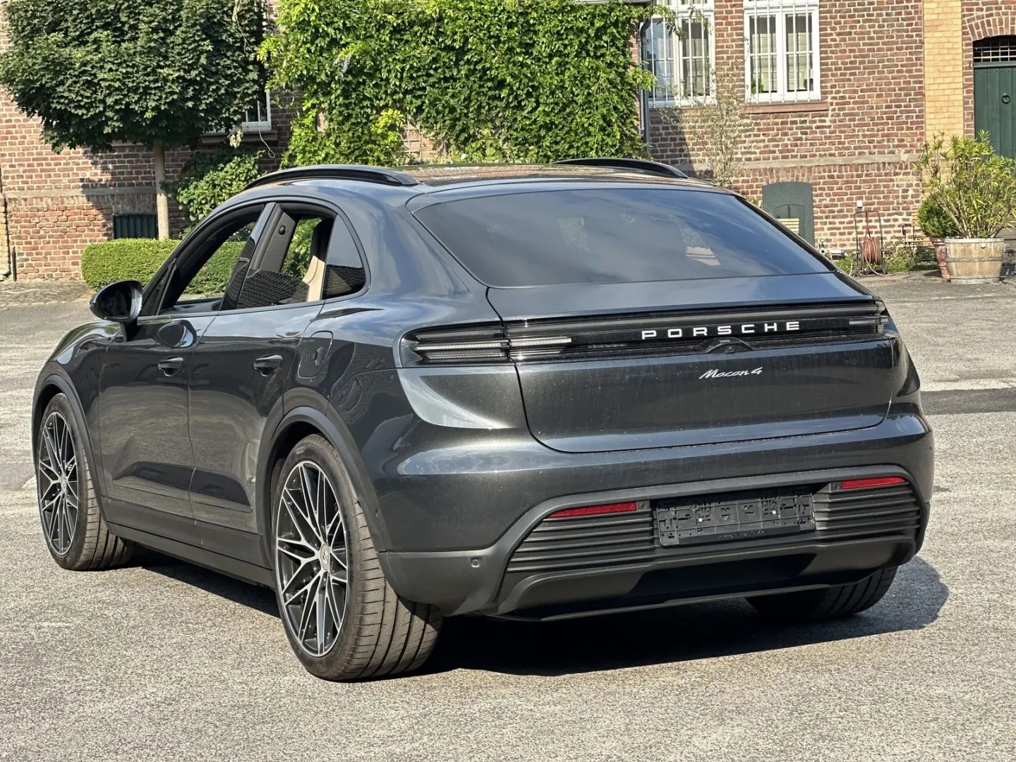 Porsche Macan 4 INNODRIVE*22 ZOLL SPORT*PANORAMA*