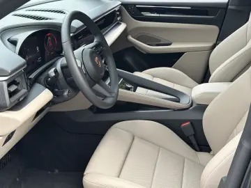Porsche Macan 4 INNODRIVE*22 ZOLL SPORT*PANORAMA*
