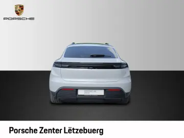 Macan 4