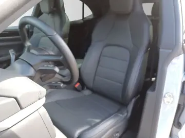 Macan 4