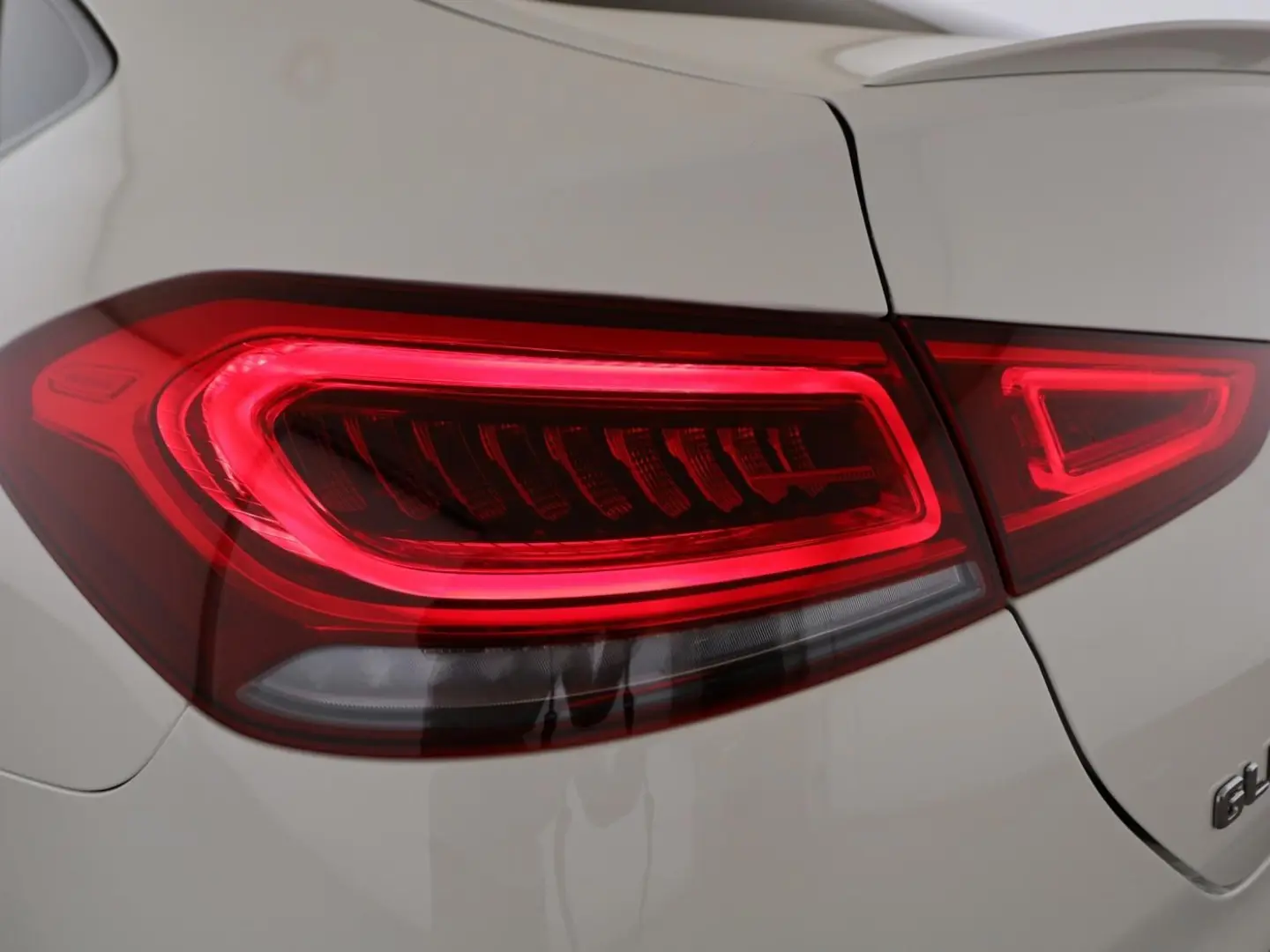 GLE 350 e 4M Coupé AMG+NIGHT+AIRMATIC+AHK+PANO++