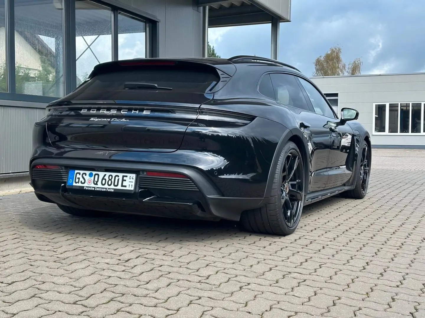 Porsche Taycan Cross Turismo Turbo LED-Matrix Head-Up