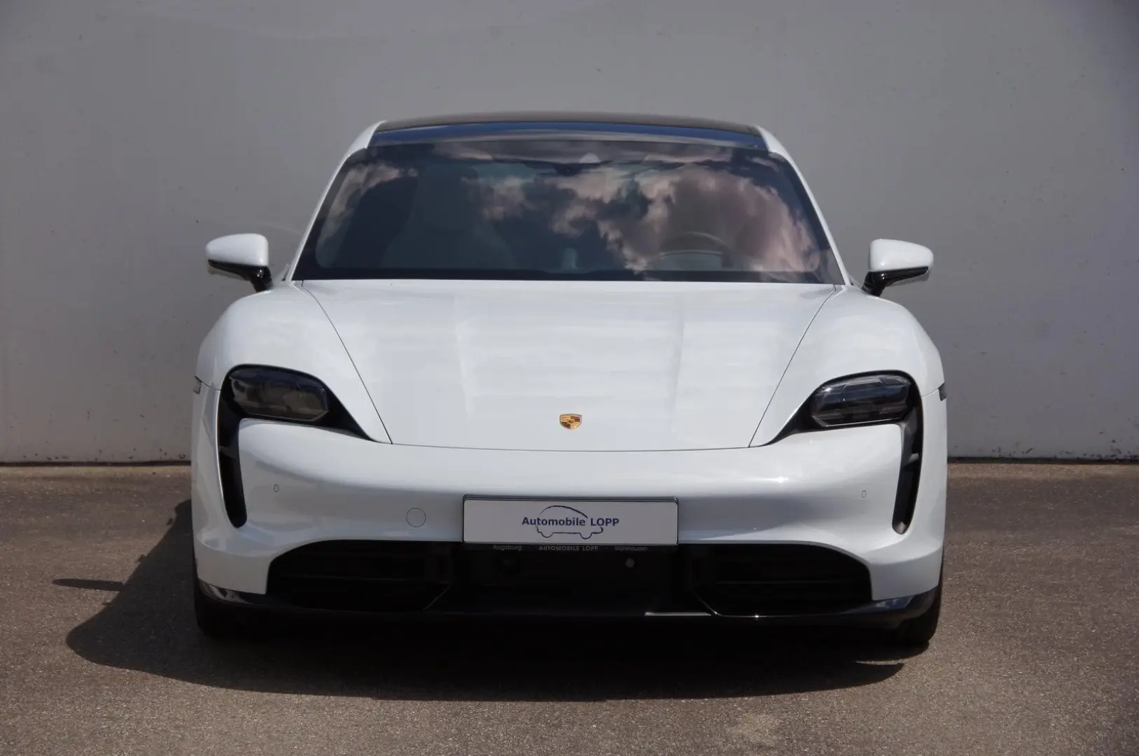 Porsche Taycan Turbo S 