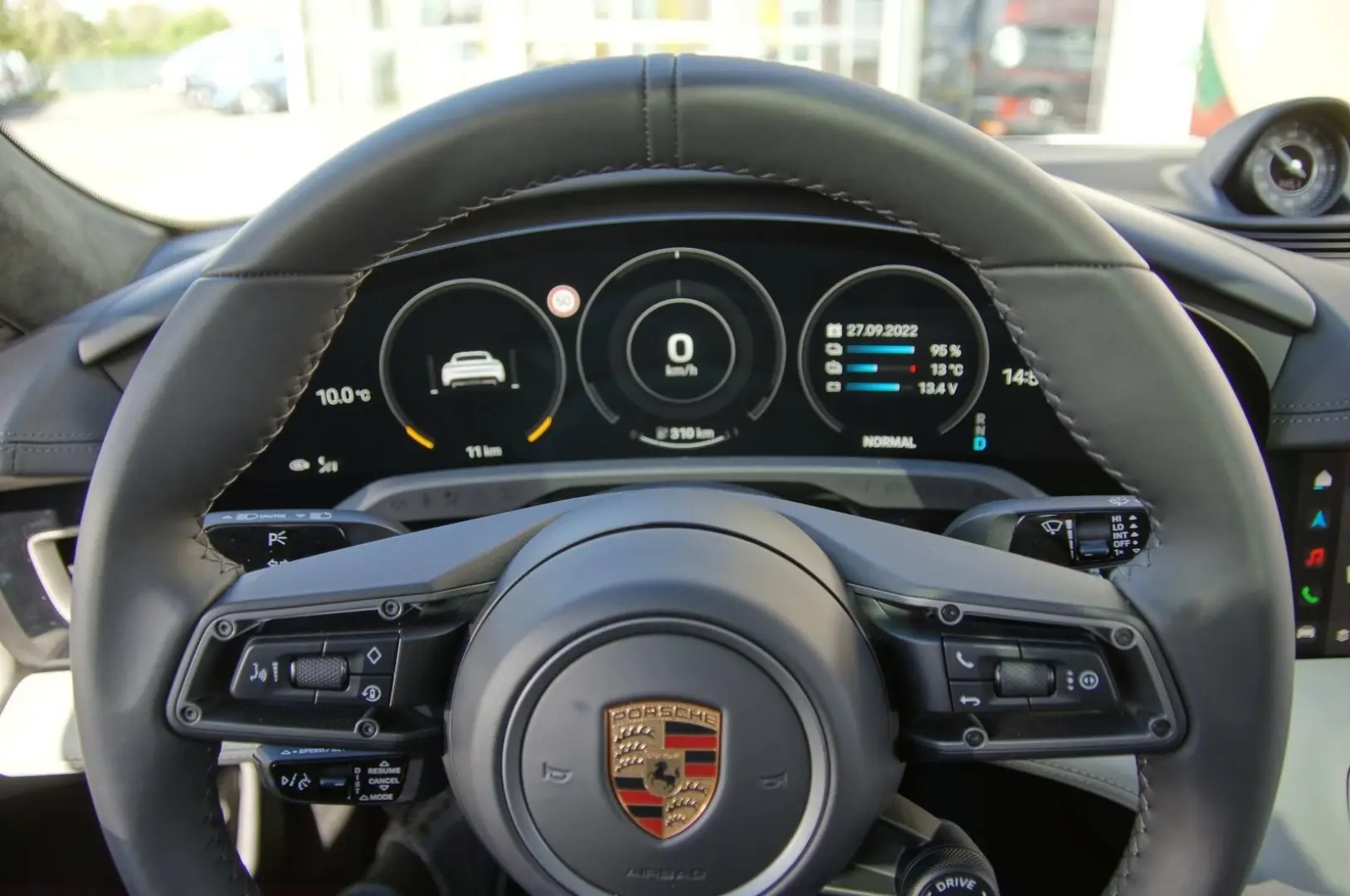 Porsche Taycan Turbo S 