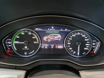 Audi Q5 50 TFSI e Quattro S Tronic Sport