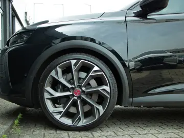 DS7 Crossback Hybrid 4x4 Performance Line+ Sound