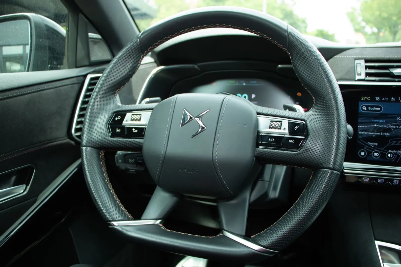 DS7 Crossback Hybrid 4x4 Performance Line+ Sound