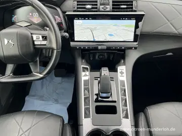 DS7 DS E-Tense 300 Rivoli 4x4 Hybrid Digitales C