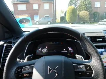 DS7 (Crossback) E-Tense 225 Perf. Line+