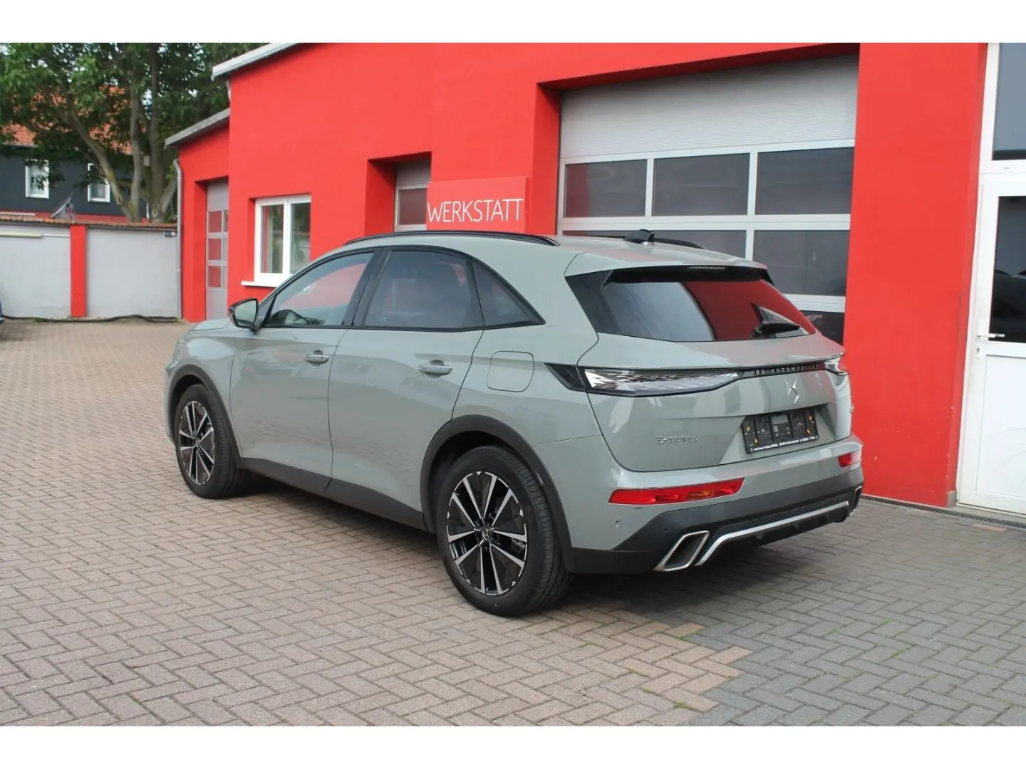 DS7 E-Tense225 Opera Hybrid Pano AHK Leder Matri