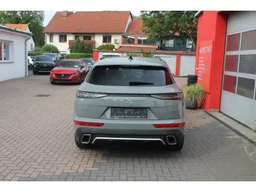 DS7 E-Tense225 Opera Hybrid Pano AHK Leder Matri