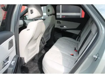 DS7 E-Tense225 Opera Hybrid Pano AHK Leder Matri