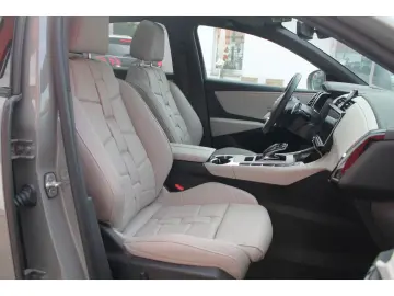 DS7 E-Tense225 Opera Hybrid Pano AHK Leder Matri