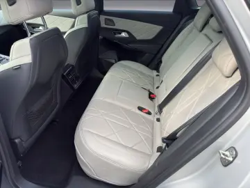 DS 7 Crossback E-Tense 300 Hybrid 4x4 Be Chic