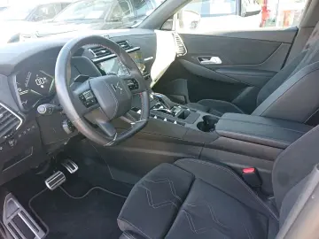 DS7 Crossback E-TENSE 4x4 300 PERFORMANCE LINE+