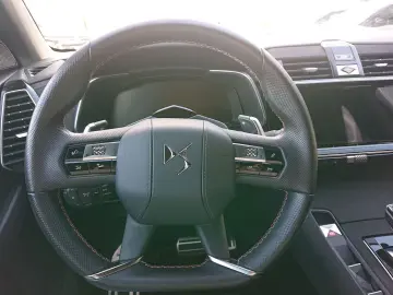 DS7 Crossback E-TENSE 4x4 300 PERFORMANCE LINE+