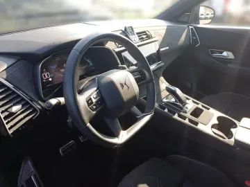 DS7 Crossback E-Tense 4x2 225 Performance Line