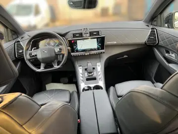 DS7 Crossback DS7 E-Tense 225 Hybrid 4x2 Bastil