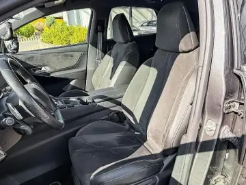 DS7 Crossback 1.6 PureTech 180 Performance Line