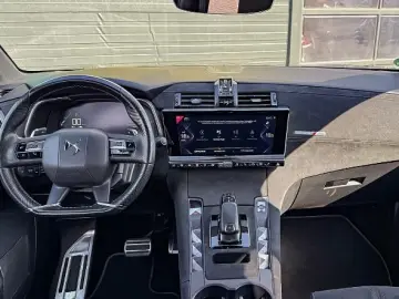 DS7 Crossback 1.6 PureTech 180 Performance Line