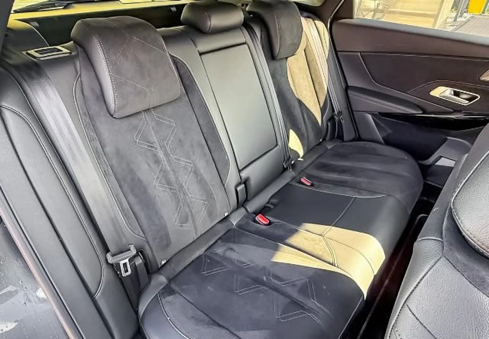 DS7 Crossback 1.6 PureTech 180 Performance Line